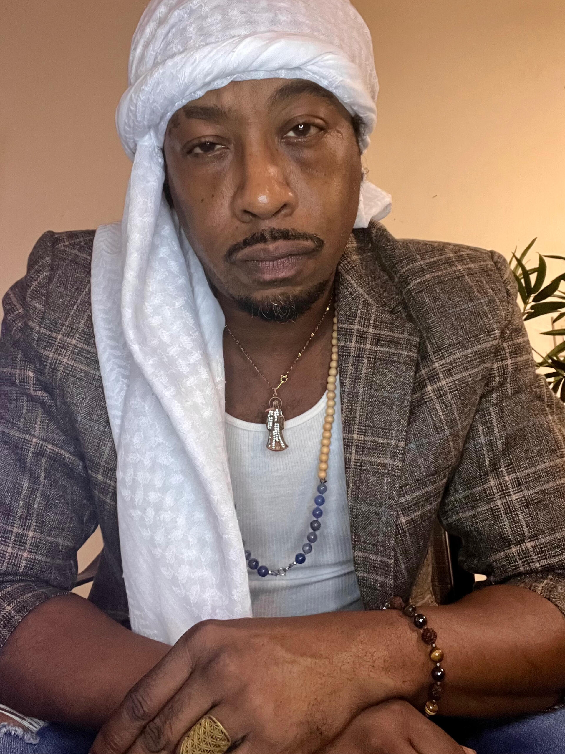 SOUND Each project I create is a transmission of sound, story, and spirit — crafted for those navigating both the seen and unseen. Explore my latest works below. ⸻ Featured Works: Gatekeeper: A Spiritual Suite → A spiritual suite about thresholds, death, and